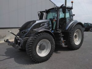 TRACTEUR VALTRA T234 VERSU