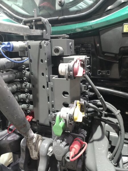 TRACTEUR VALTRA N174D DIRECT