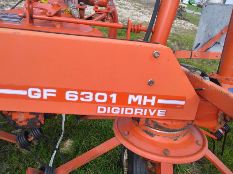 FANEUR FANEUSE KUHN GF6301MH