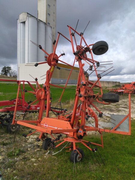 FANEUR FANEUSE KUHN GF6301MH