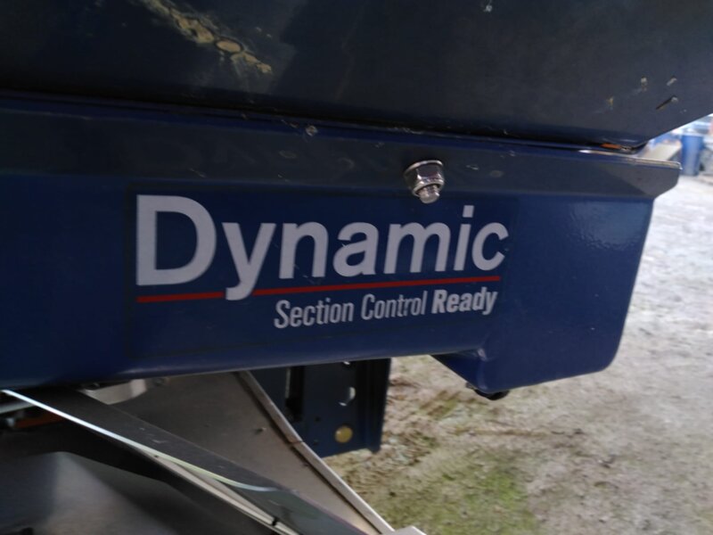 DISTRIBUTEUR D'ENGRAIS BOGBALLE M2W