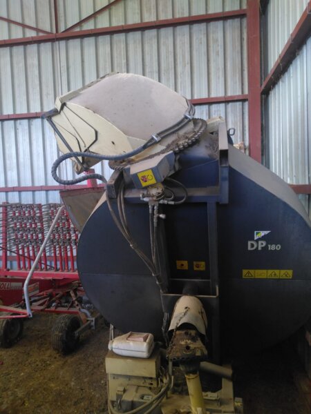 DEROULEUSE PAILLEUSE CALVET DP 180 E GO