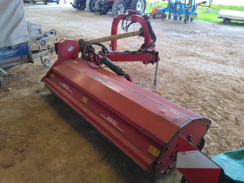 BROYEUR D'ACCOTEMENT BREVIGLIERI HYPERMASTER XL 250 DESVOYS