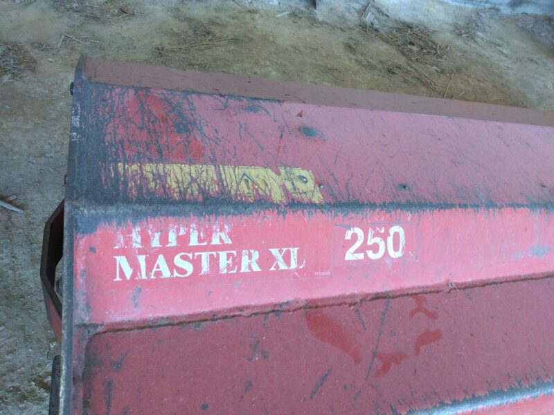 BROYEUR D'ACCOTEMENT BREVIGLIERI HYPERMASTER XL 250 DESVOYS