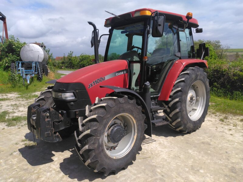 TRACTEUR CASE IH JX1100U NEW HOLLAND T5050