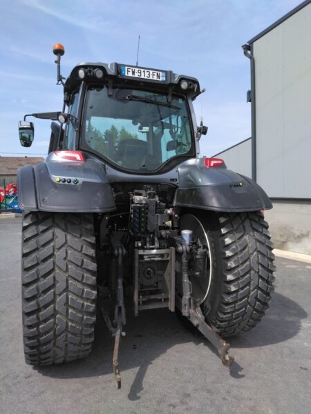 TRACTEUR VALTRA T234 VERSU
