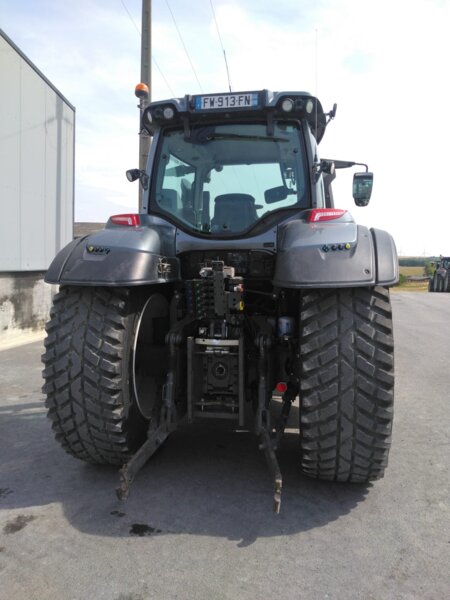 TRACTEUR VALTRA T234 VERSU