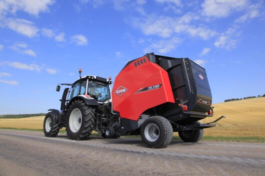 photo valtra et presse kuhn 2