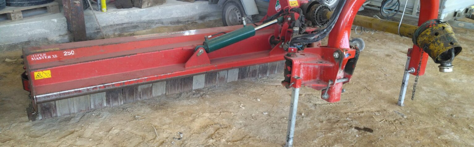 BROYEUR D'ACCOTEMENT BREVIGLIERI HYPERMASTER XL 250 DESVOYS