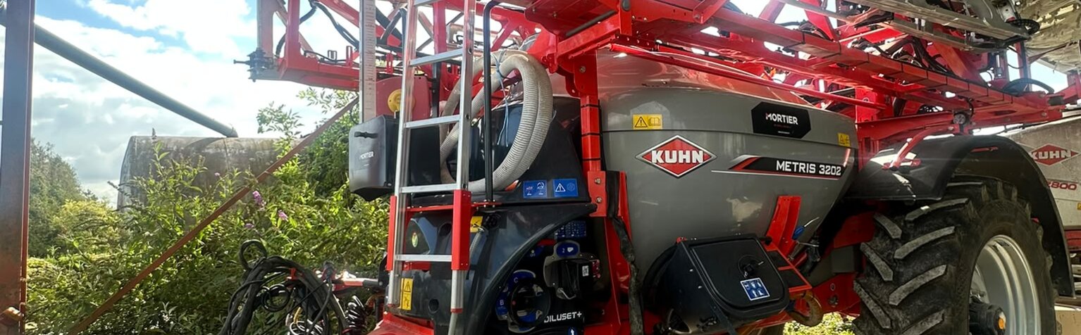 PULVERISATEUR TRAINE KUHN METRIS 2